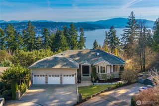 17003 SE 14th Lane, Bellevue, WA 98008
