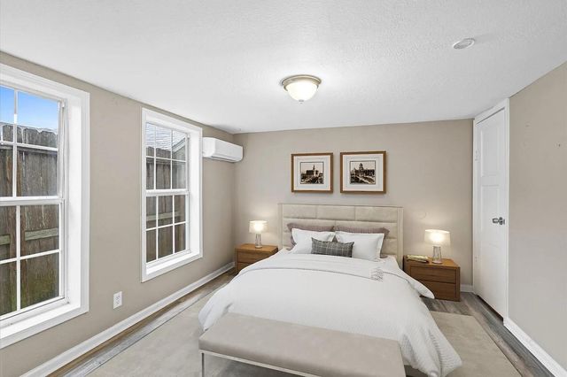 5244 Leeland Street B, Houston, TX 77023