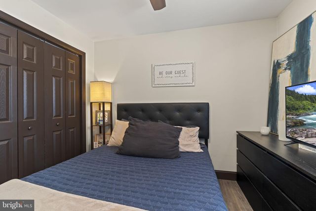 133 ARBOR MEADOW DR, Sicklerville, NJ 08081