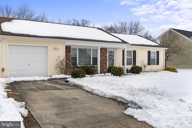 133 ARBOR MEADOW DR, Sicklerville, NJ 08081