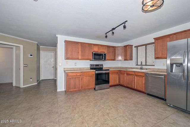 11460 W Eden McKenzie Drive, Surprise, AZ 85378