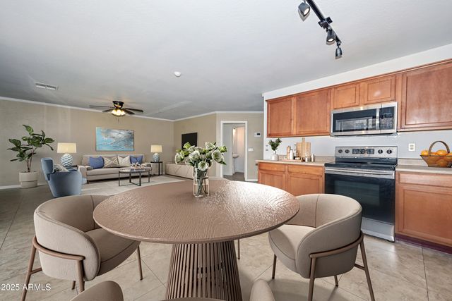 11460 W Eden McKenzie Drive, Surprise, AZ 85378