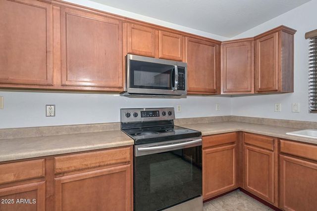 11460 W Eden McKenzie Drive, Surprise, AZ 85378