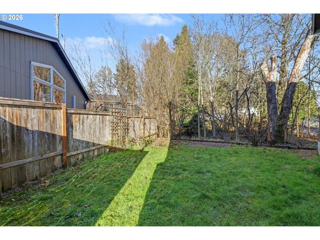 88081 9TH St, Veneta, OR 97487