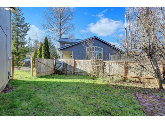 88081 9TH St, Veneta, OR 97487