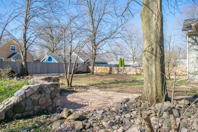 136 E South Street, Athens, MI 49011