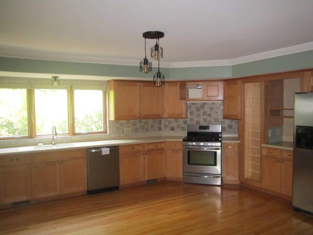 136 E South Street, Athens, MI 49011