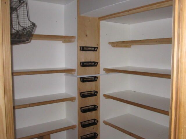 136 E South Street, Athens, MI 49011