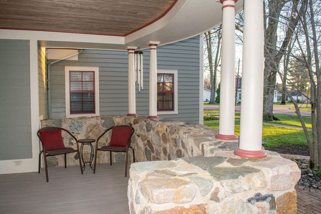 136 E South Street, Athens, MI 49011