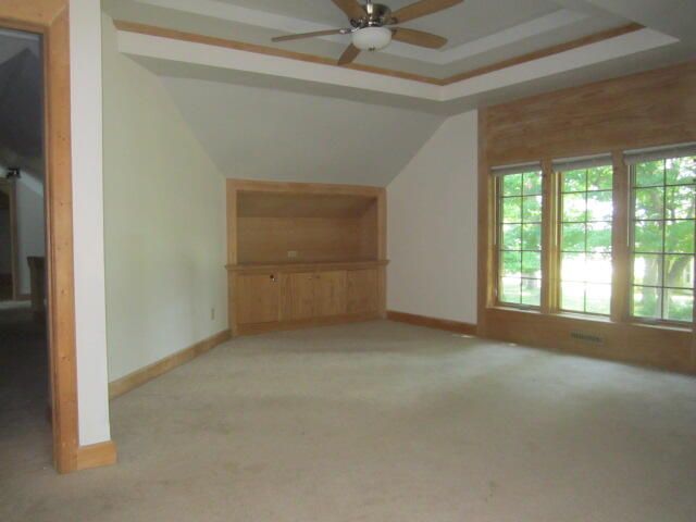 136 E South Street, Athens, MI 49011