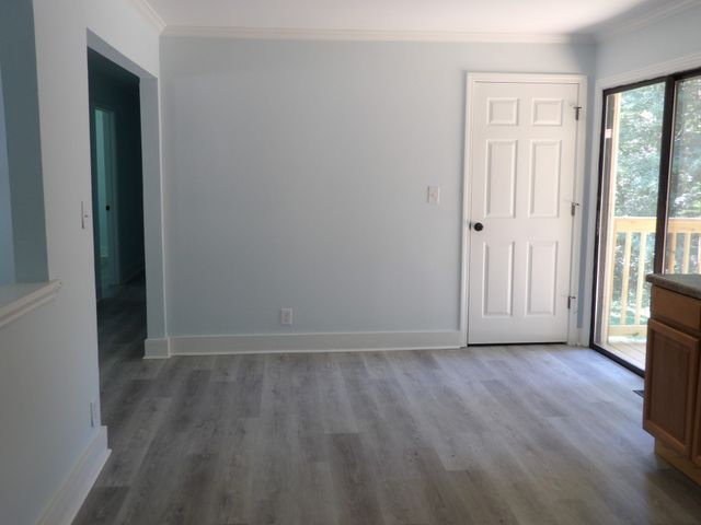 811 Powers Blvd, Waverly, TN 37185