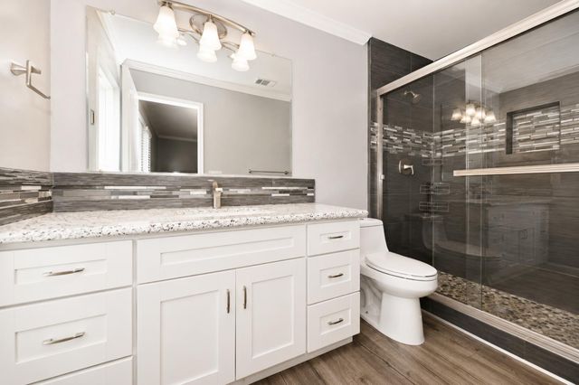 435 Bliss Avenue, Clovis, CA 93611