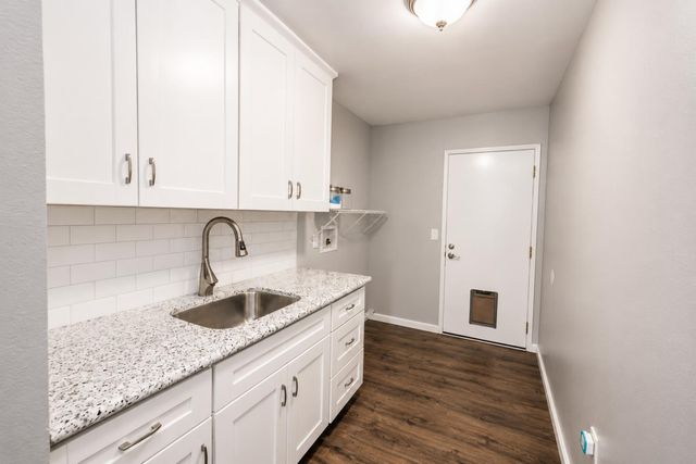435 Bliss Avenue, Clovis, CA 93611