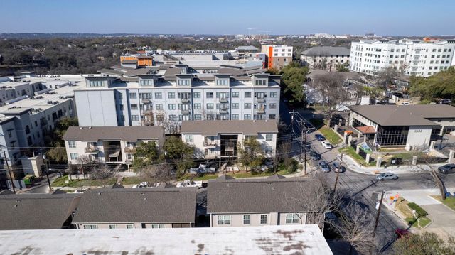1100 W 25th ST 101, Austin, TX 78705