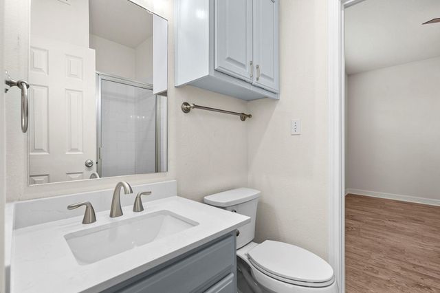 1100 W 25th ST 101, Austin, TX 78705