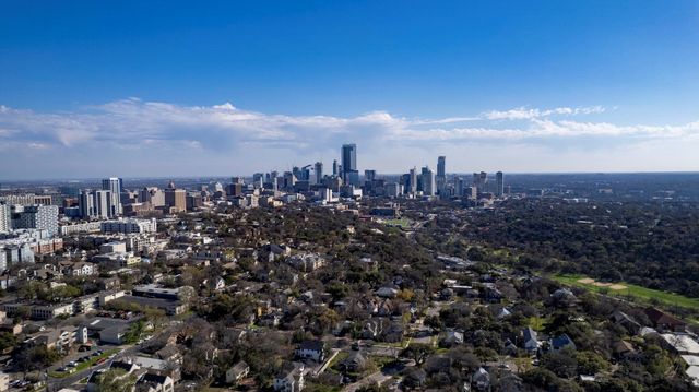 1100 W 25th ST 101, Austin, TX 78705