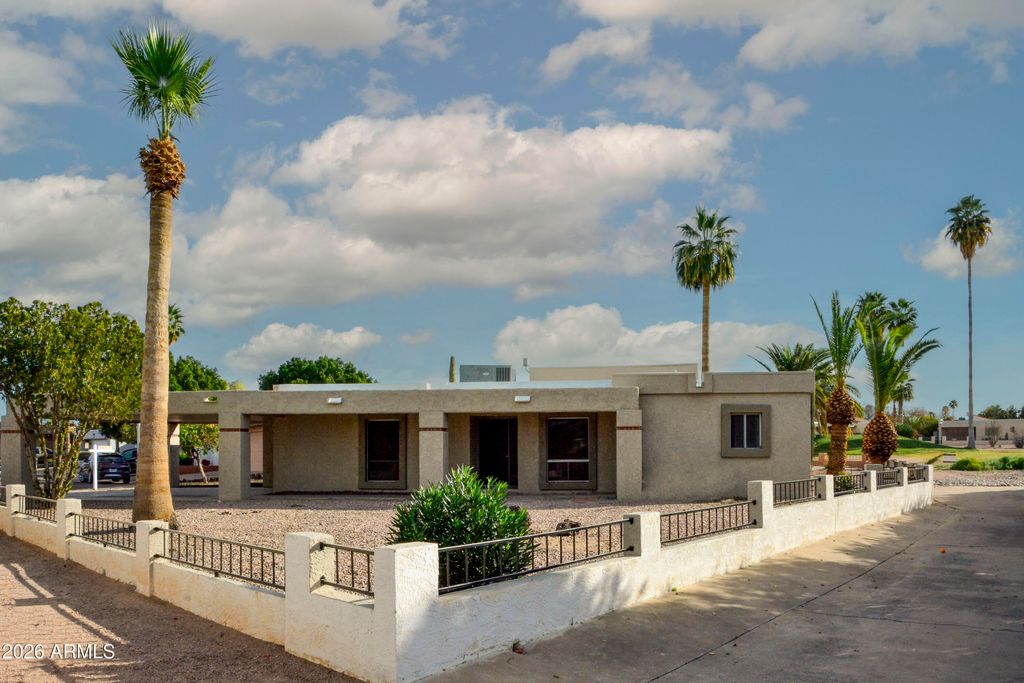 2529 N DORAL Circle, Mesa, AZ 85215 — exterior