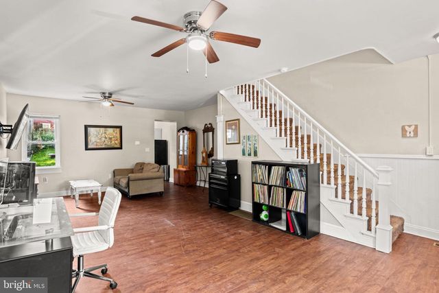 230 W STRAWBERRY ST, Lancaster, PA 17603