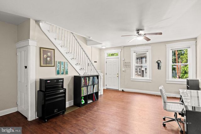 230 W STRAWBERRY ST, Lancaster, PA 17603