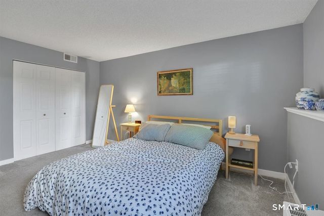 17 Brookwood Drive B, Rocky Hill, CT 06067