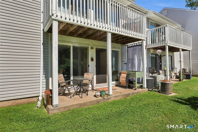 17 Brookwood Drive B, Rocky Hill, CT 06067
