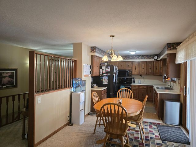 1903 Willow Avenue, Worthington, MN 56187