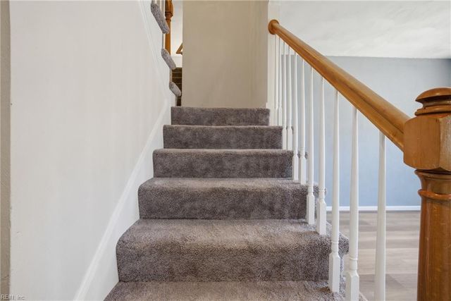 6354 Trafalgar Ct, Norfolk, VA 23513