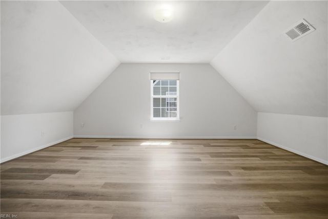 6354 Trafalgar Ct, Norfolk, VA 23513