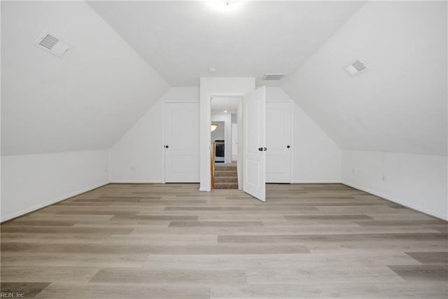 6354 Trafalgar Ct, Norfolk, VA 23513
