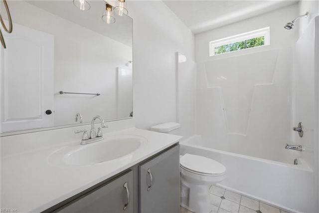6354 Trafalgar Ct, Norfolk, VA 23513