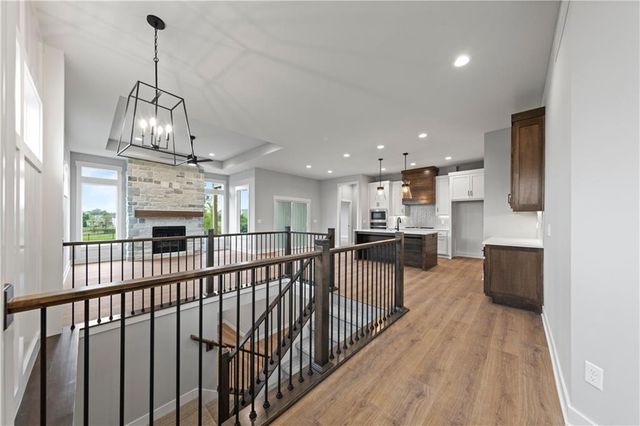 1608 SW Arbor Park Drive, Lee's Summit, MO 64082