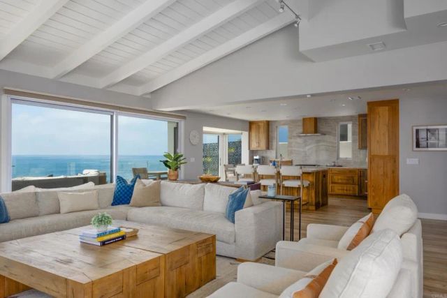 5570 Calumet Avenue, La Jolla, CA 92037