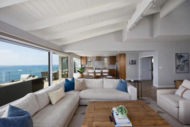 5570 Calumet Avenue, La Jolla, CA 92037