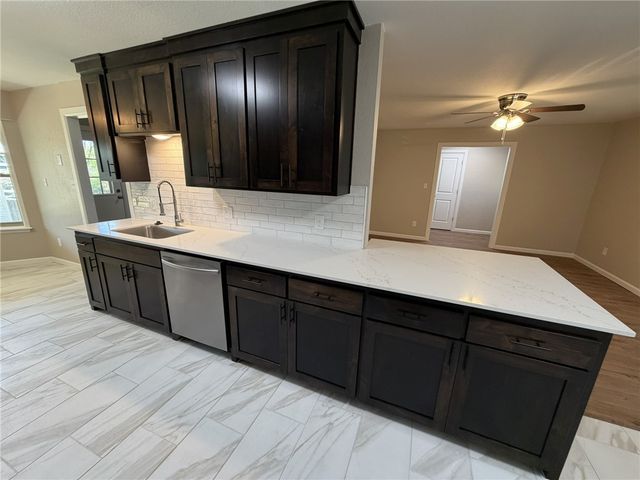 602 Hemlock, Van Buren, AR 72956