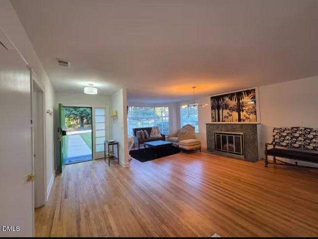 203 W Rockspring Street, Henderson, NC 27536