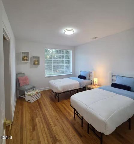 203 W Rockspring Street, Henderson, NC 27536