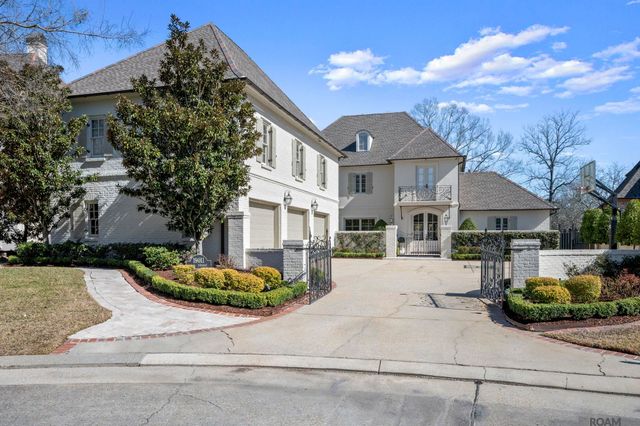 19011 E Pinnacle Cir, Baton Rouge, LA 70810