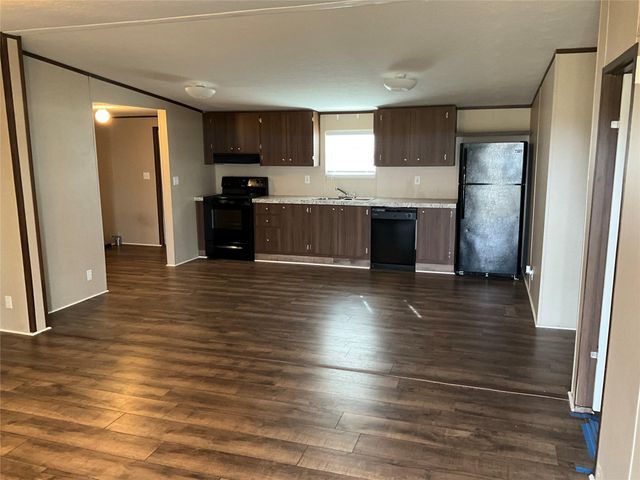 34207 & 34203 Kulhanek Road, Waller, TX 77484