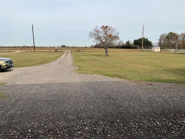 34207 & 34203 Kulhanek Road, Waller, TX 77484