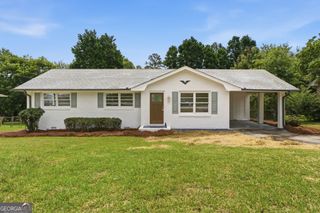 2676 Lilac Drive, Morrow, GA 30260