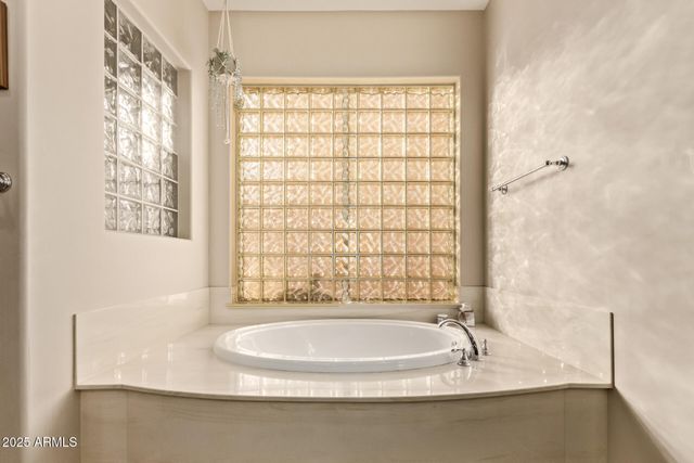 1809 W CALLE MARITA Drive, Phoenix, AZ 85085