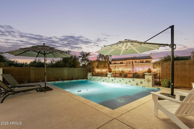 1809 W CALLE MARITA Drive, Phoenix, AZ 85085