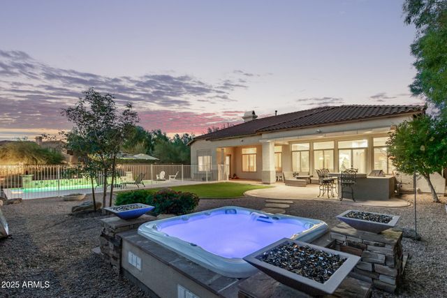 1809 W CALLE MARITA Drive, Phoenix, AZ 85085