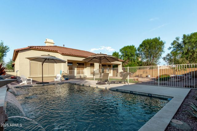 1809 W CALLE MARITA Drive, Phoenix, AZ 85085