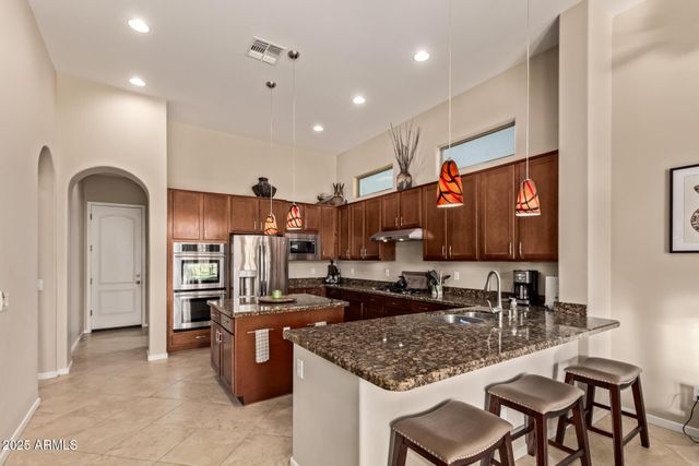 1809 W CALLE MARITA Drive, Phoenix, AZ 85085