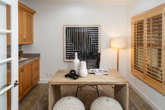 2121 Creeden Way, Mountain View, CA 94040