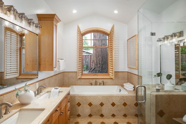 2121 Creeden Way, Mountain View, CA 94040