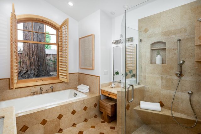 2121 Creeden Way, Mountain View, CA 94040