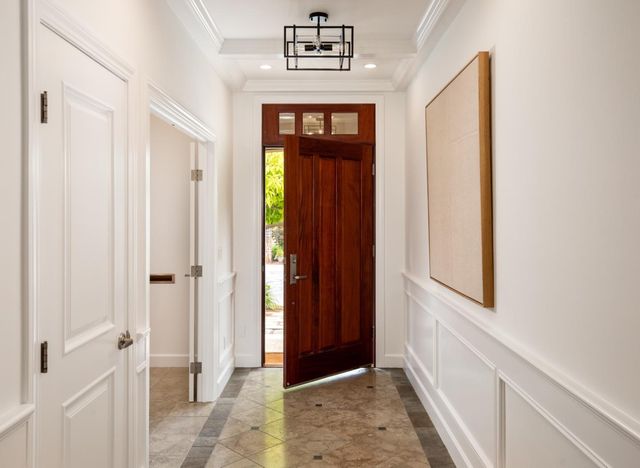 2121 Creeden Way, Mountain View, CA 94040