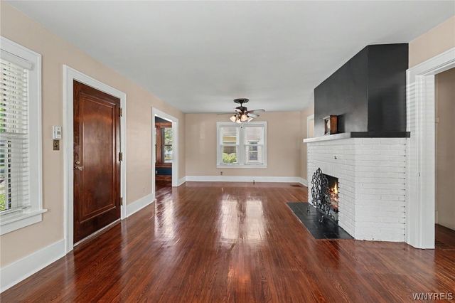 51 Clark Street, Orchard Park, NY 14127